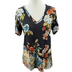 Johnny Was Emma Rose V Neck Soft Tee Shirt Short Sleeves Top Floral Print Size S